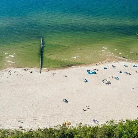 別荘 Family In Near Lighthouse ニエホジェ
